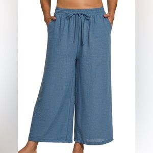 Zenana PLUS WOVEN CREPE ELASTIC BAND WAIST CROPPED PANTS- SIDE POCKETS